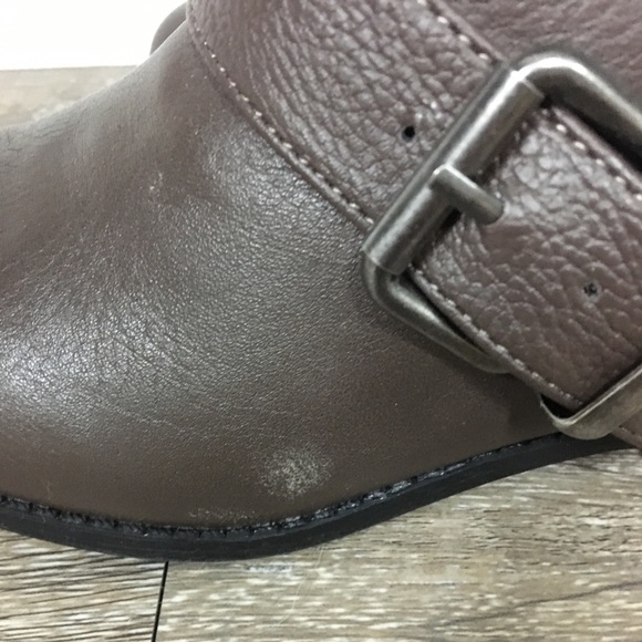 Tall Brown Leather Boots Size 6 - Picture 2 of 4